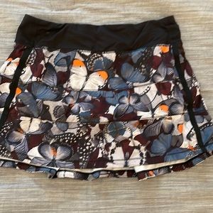 Lulu lemon skirt-in great condition